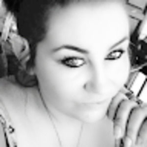 Meet your Posher, Stacie